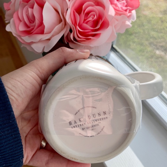 ๐โ๏ธ๐๐Rae Dunn coffee mug is with coaster/lid - Picture 6 of 6